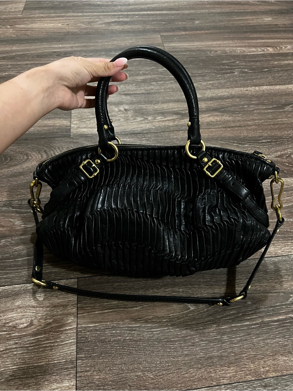 Coach Madison Sophia Satchel Black Pleated Leather with Gold Hardware - Picture 4 of 13